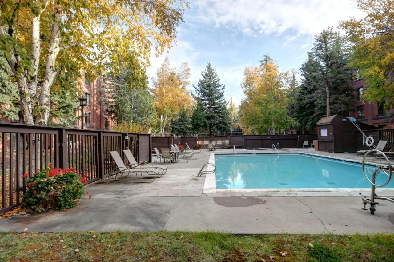 Park Station By Park City Lodging Villa Exterior photo